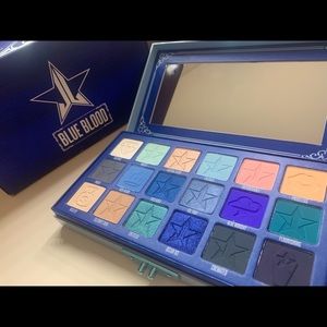 Jeffrey Star Blue Blood Pallet